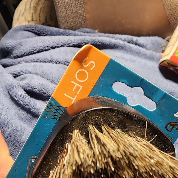 New Titan Boar Bristle Soft Curved Club Brush #712 Premium Collection - Picture 4 of 10